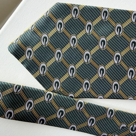 NFL Green Bay Packers Reversible Silk Tie 100% Silk Vintage Logo Pattern - Picture 9 of 16